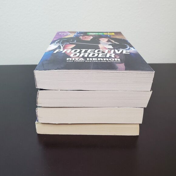 Lot of 4 Harlequin Intrigue Novels 2020-2022 - Paperback (Julie Miller, Cindi My - Picture 6 of 11